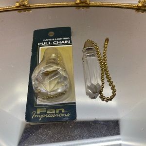 2 CEILING FAN PULLS BOTH ACRYLIC AND GOLD, DIAMOND CUT BOTTOMS